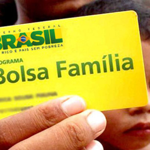 Quem recebe bolsa família tem direito a décimo terceiro?